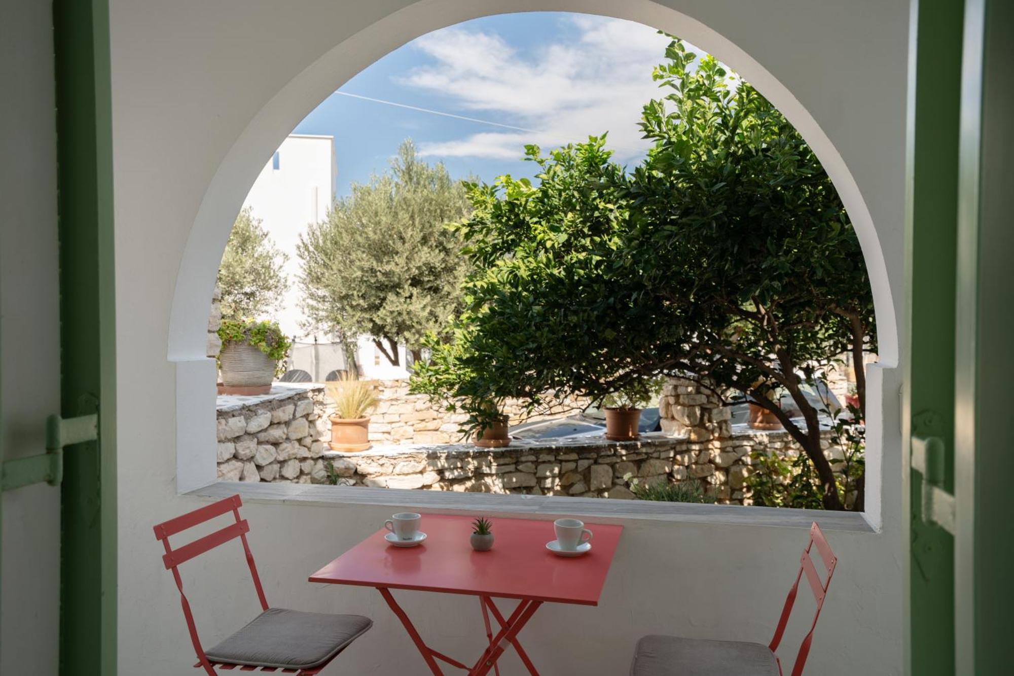Orion Apartment Naousa  Bagian luar foto