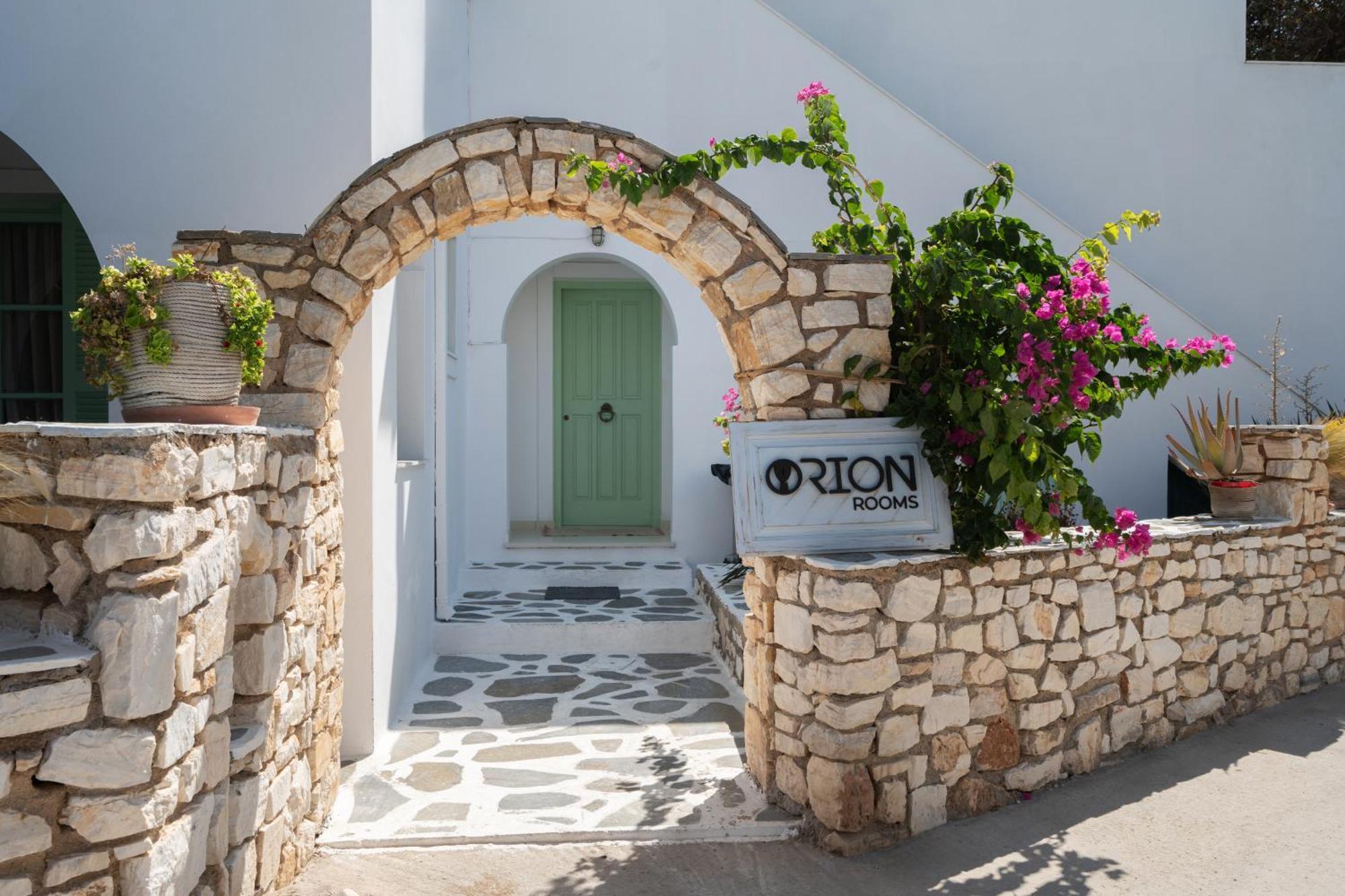 Orion Apartment Naousa  Bagian luar foto
